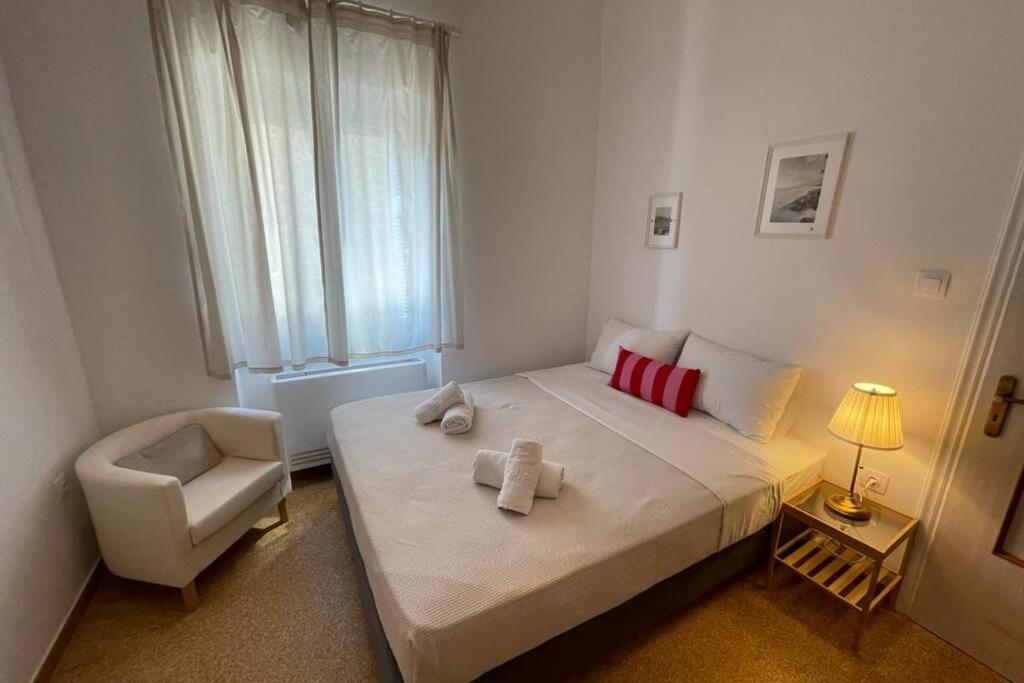 Panos Rooms Modern 3-Bedroom Apartment อานดรอส ภายนอก รูปภาพ