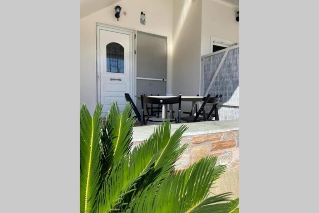 Panos Rooms Modern 3-Bedroom Apartment อานดรอส ภายนอก รูปภาพ